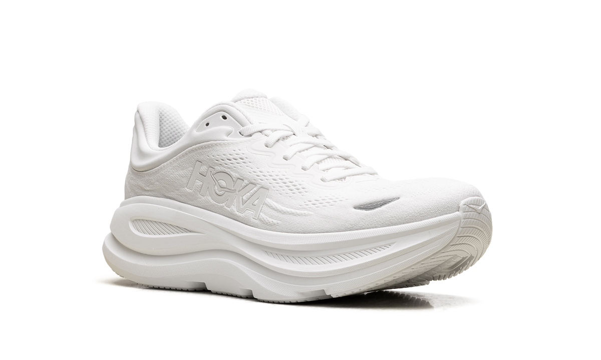 BONDI 9 "WHITE" 1162011 WWH