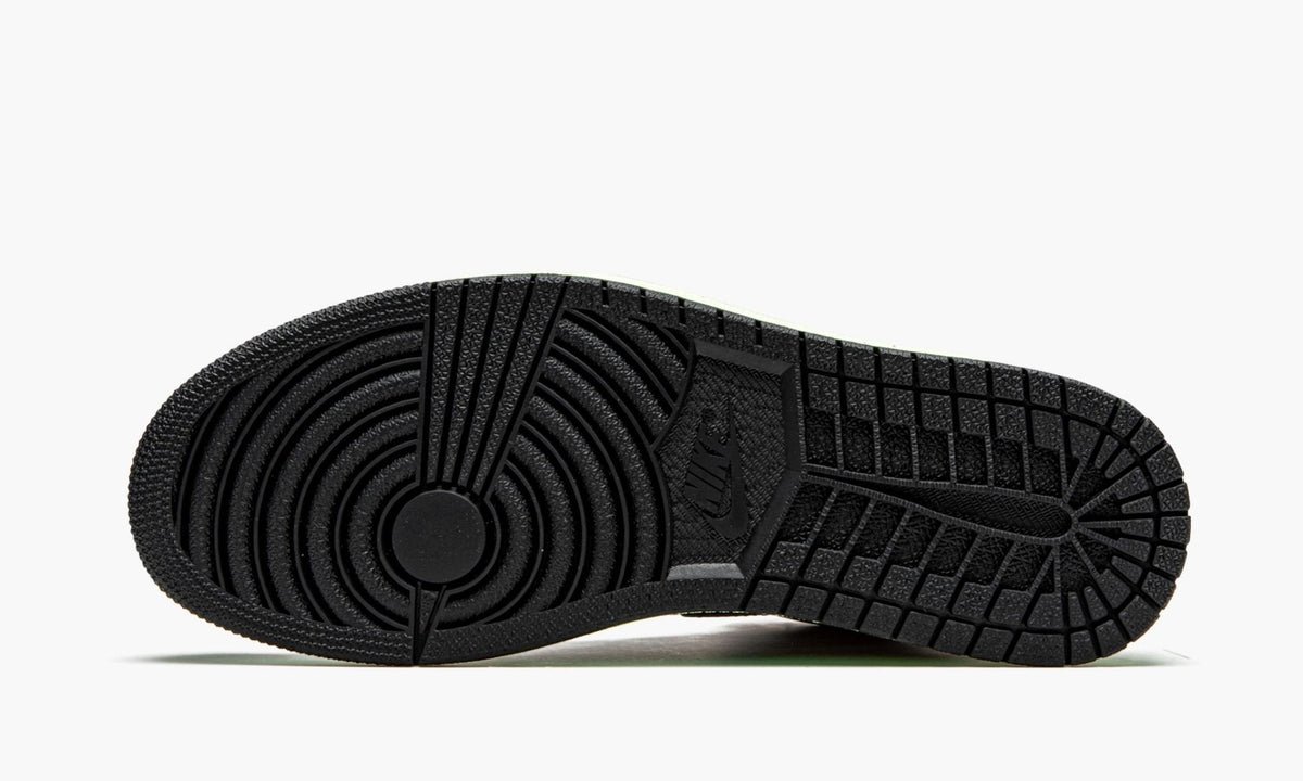Air Jordan 1 Retro High OG Bio Hack Sneakers - Cushioned Stride
