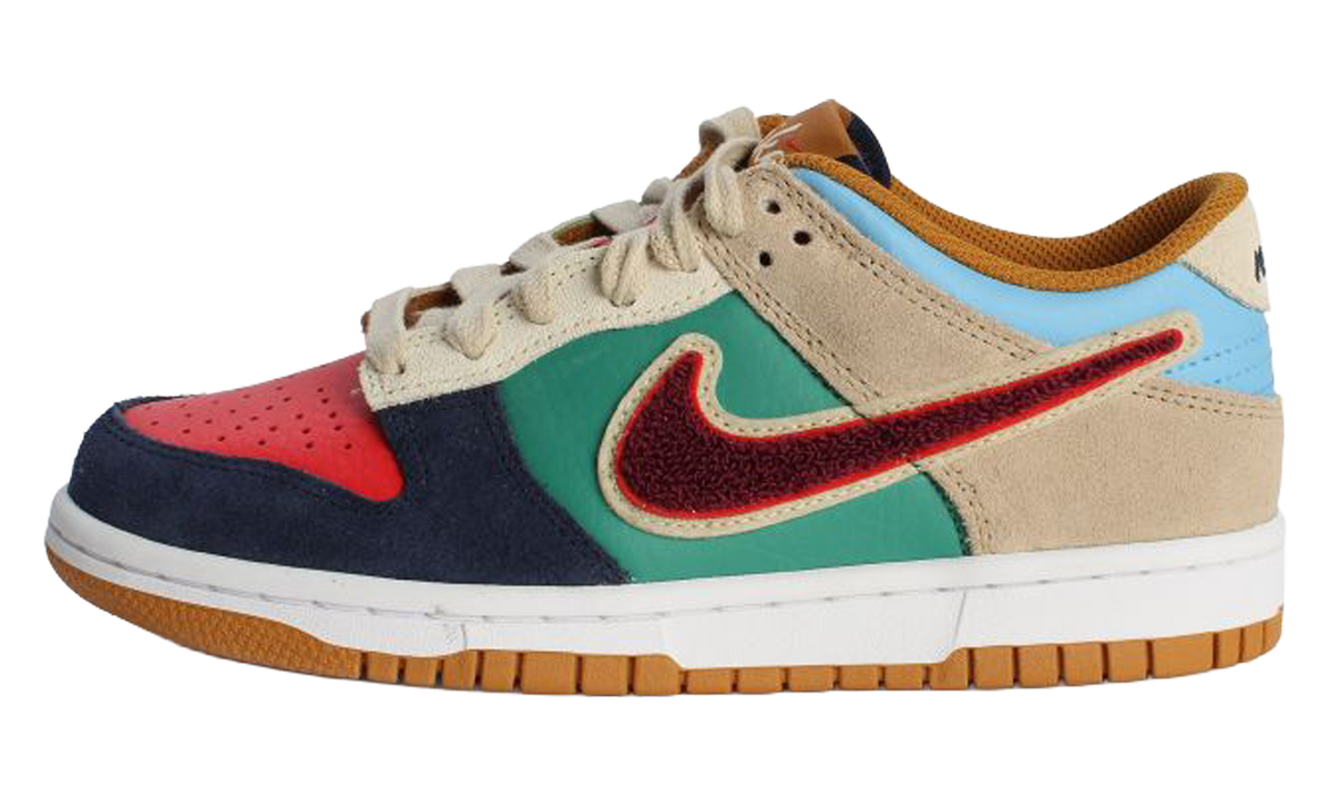 Dunk Low GS "Midnight Navy / Speed Red / Green Noise" IV6203 410