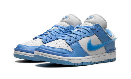 DUNK LO TIST WMNS "University Blue" DZ2794 002