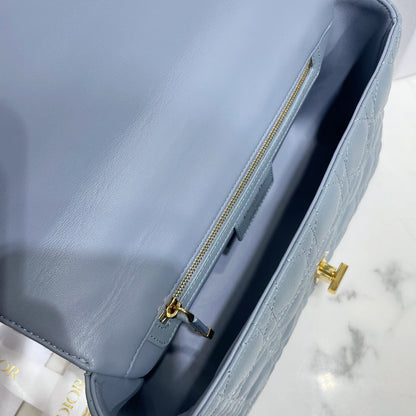medium caro 25.5 gray supple calfskin