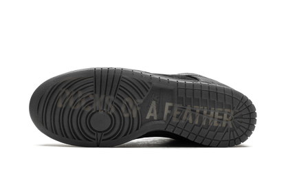 Dunk Low Black "Division Street - What The Duck Alternate" HV1470 001