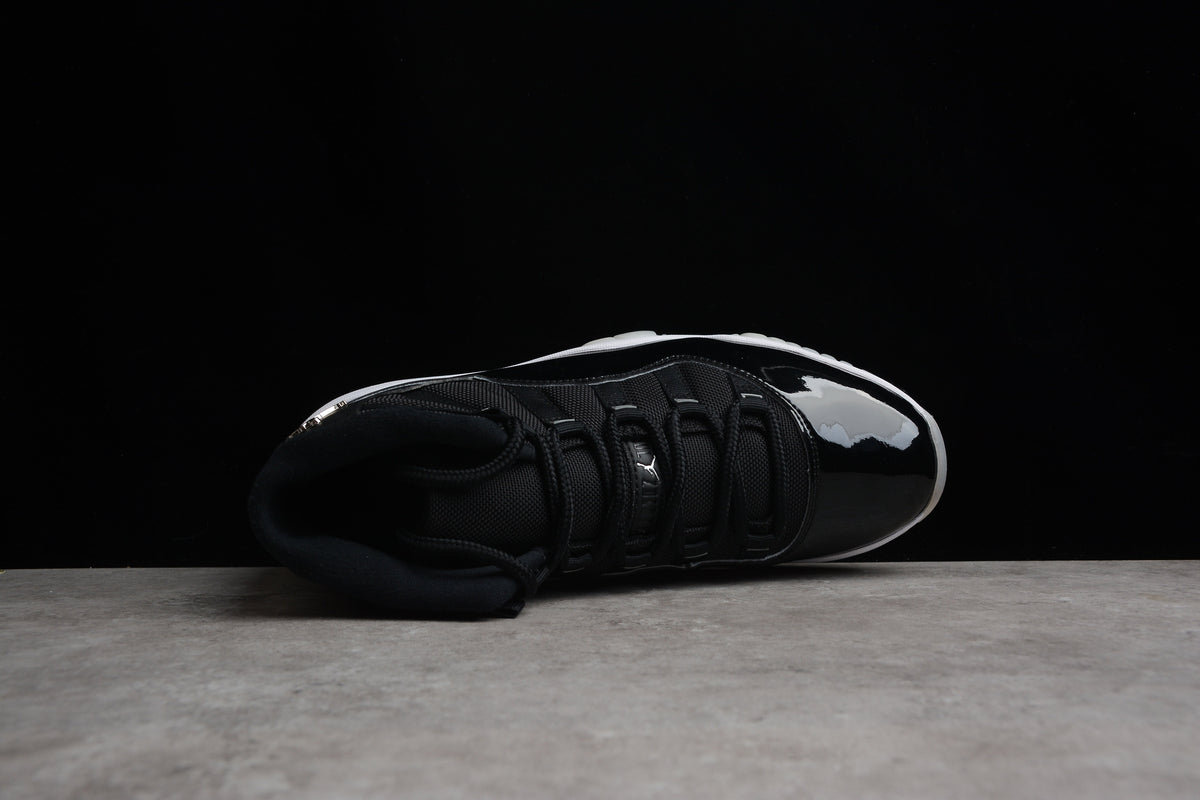 Air Jordan 11 Jubilee