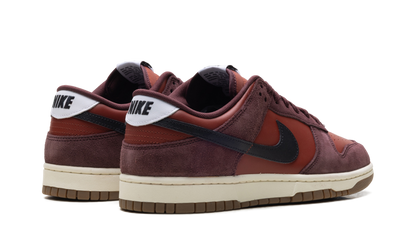 Dunk Low Retro SE "Mars Stone" IB6399 600