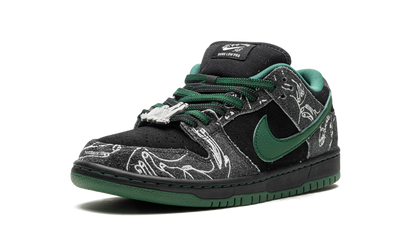 SB Dunk Low "There Skateboards" HF7743 001