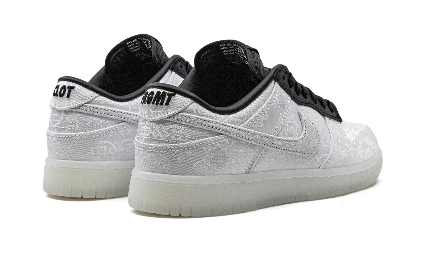 Dunk Low "Fragment Design - Clot" FN0315 110
