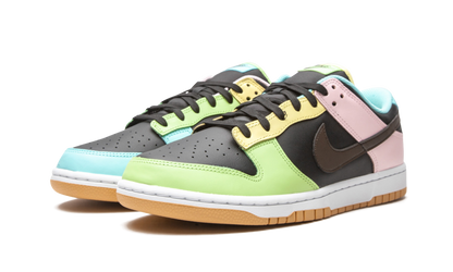 Dunk Low SE "Free 99 - Black" DH0952 001