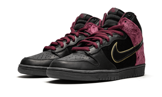 Dunk High Premium SB "Bloody Sunday" 313171 005
