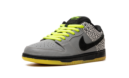 SB Dunk Low Premium QS "DJ Clark Kent - 112" 504750 017