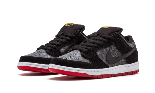 Dunk Low Premium SB "Snakeskin" 313170 017