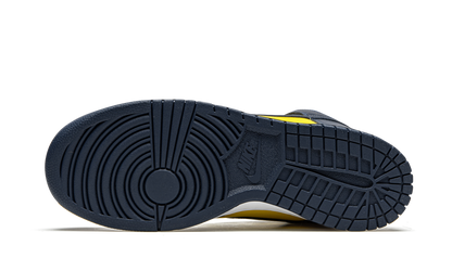 Dunk High SP "Michigan" CZ8149 700