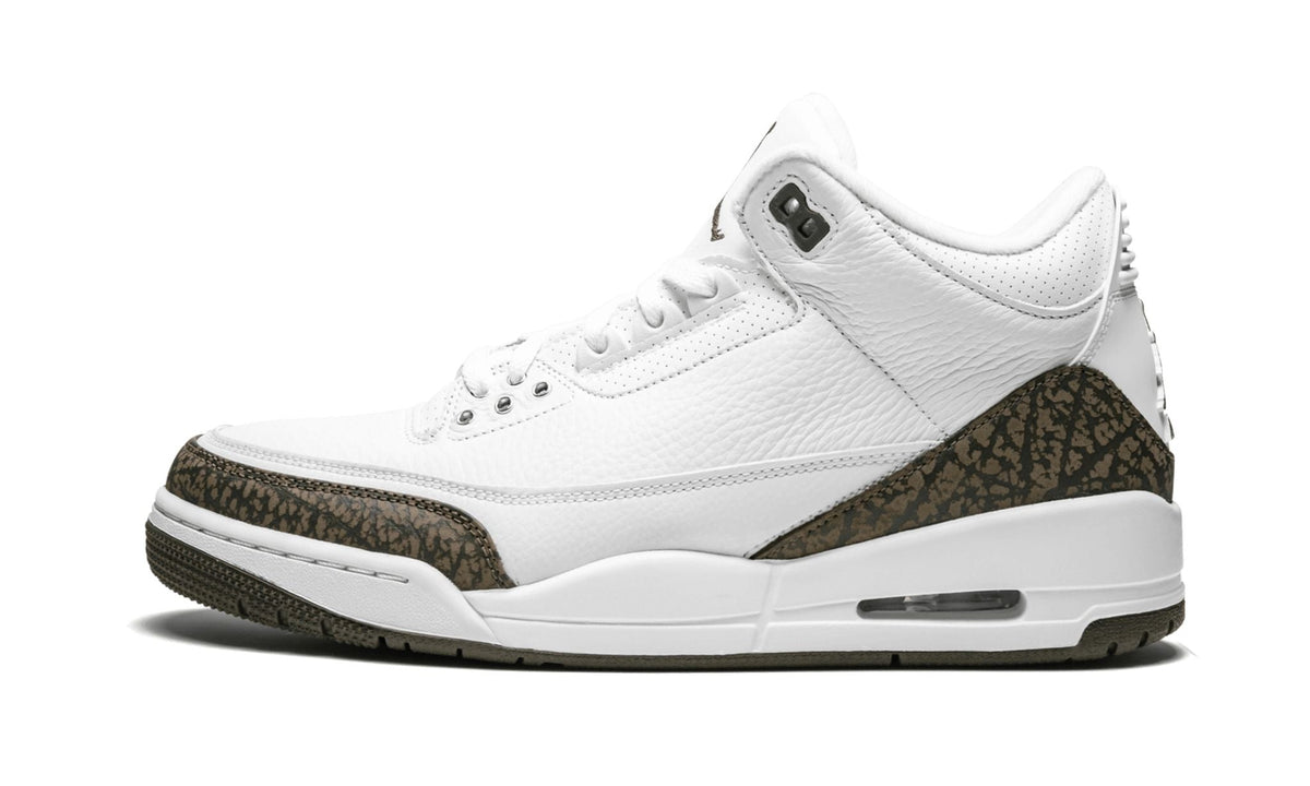 Air Jordan 3 Retro Mocha Sneakers - Streetwear Essential