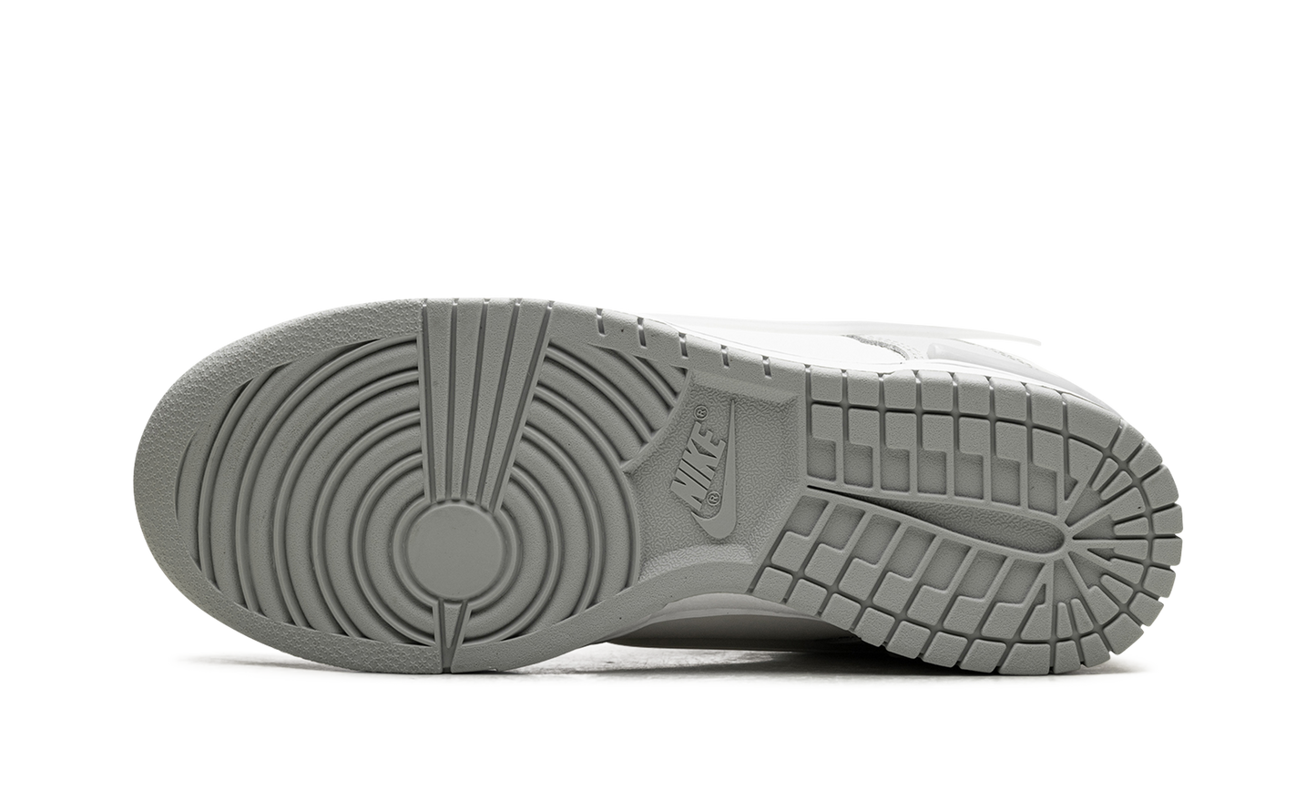Dunk Low Twist WMNS "LIGHT SILVER" DZ2794 004