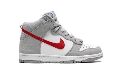 Dunk Hi SE (GS) "Athletic Club" DH9750 001