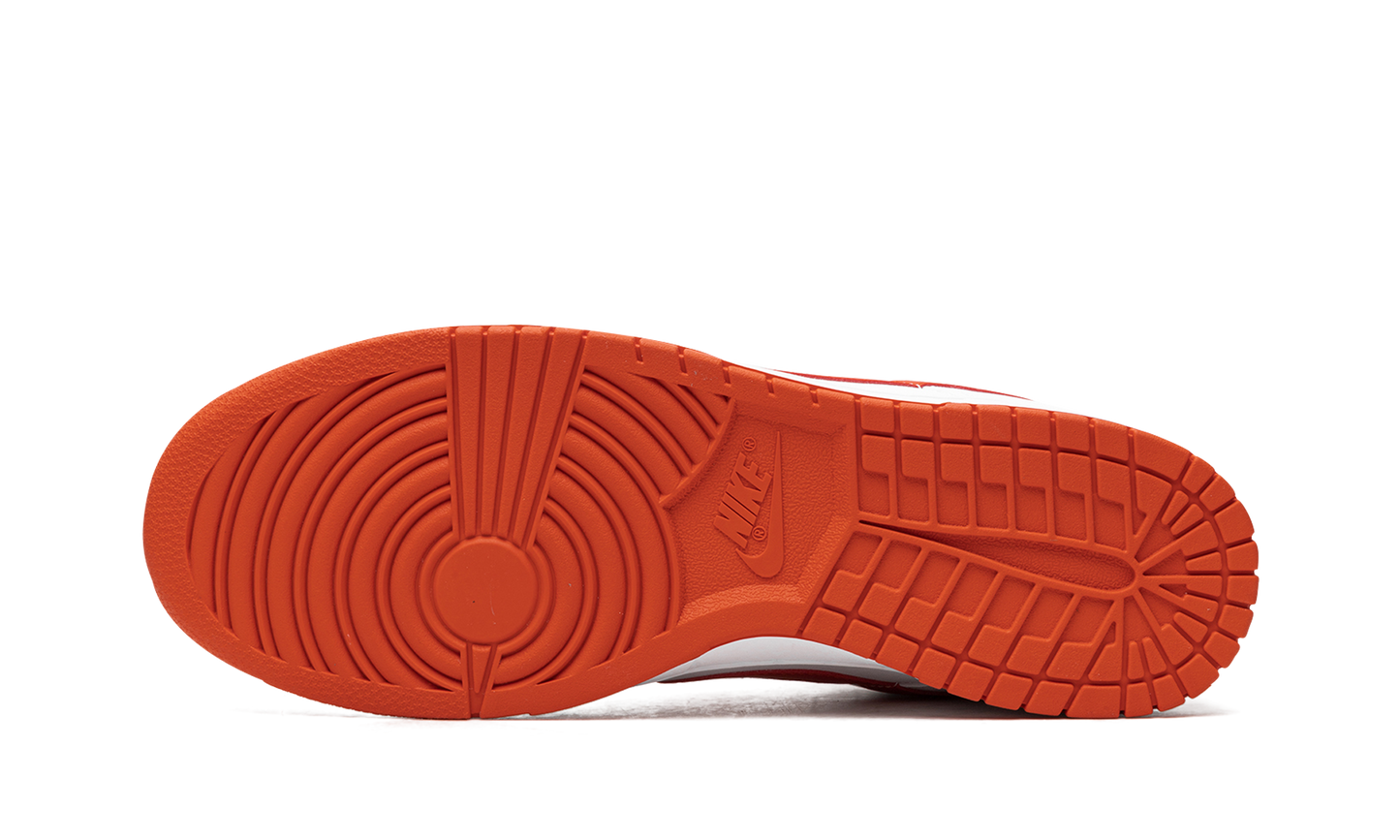 Dunk Low "Picante Red" DV0831 103