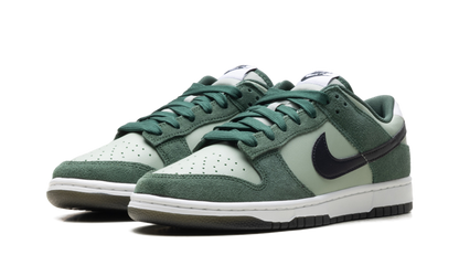 Dunk Low Retro SE "Jade Horizon / Fir" IB6399 301