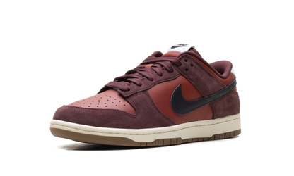 Dunk Low Retro SE "Mars Stone" IB6399 600