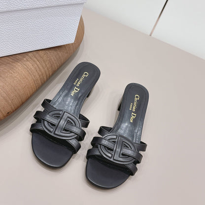 CD 26s D-Club Sandal 4.5cm Black Calfskin 738241