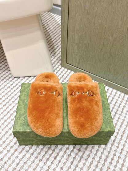 GG 26ss Loafers Rhinestones Orange Wool 612027