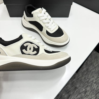 CC 26s Casual Sneakers Light Beige Black Fabric Suede 626470