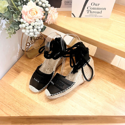 CD FW26 Wedge Sandals Black Sheepskin 692257