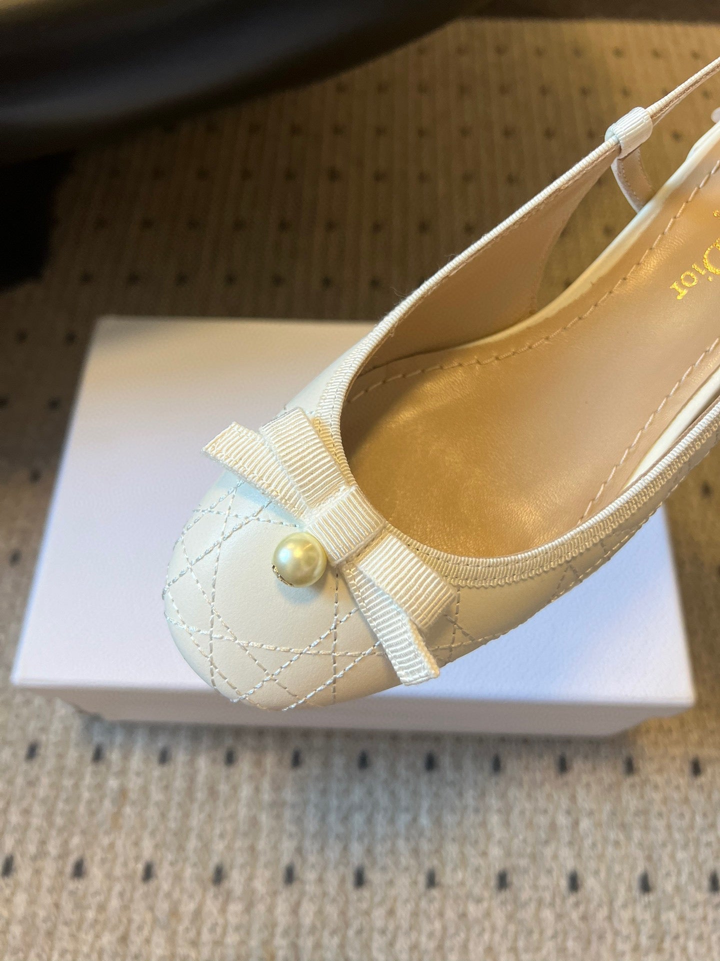 CD 26s Dior Ballet Slingback Pump 3cm White Cowhide 622215