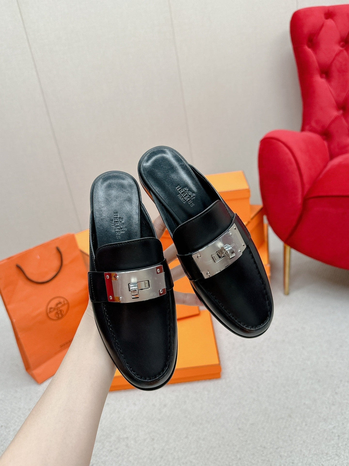 HM 2026 Mule Calfskin Suede 859384