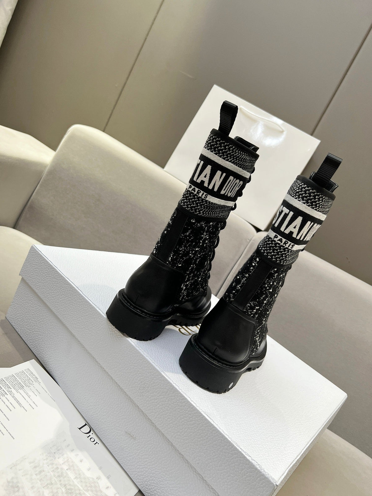 CD D-Major Ankle Boot In Black Mix White Tweed And Lambskin 107725