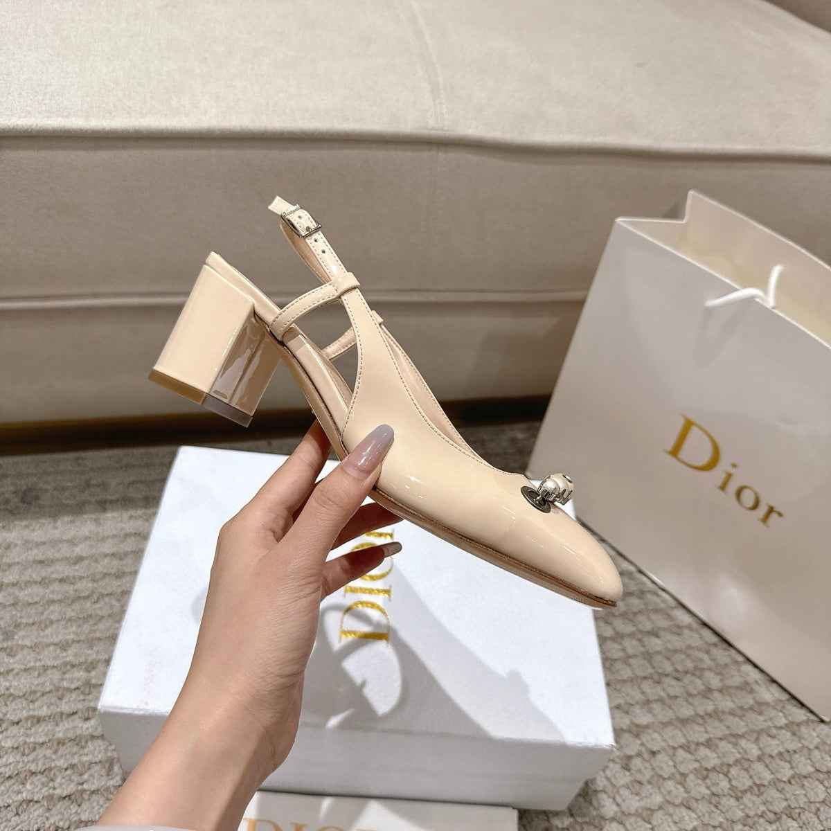 CD 25 slingback beige pearls patent leather 396118