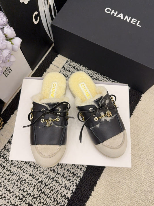 CC 26 Shearling Slip-on Loafer Black White Leather Wool 588719