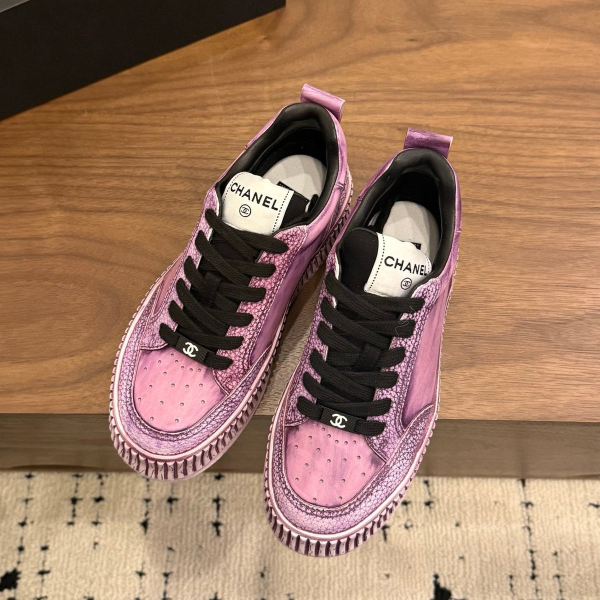CC 26s Casual Sneaker Light Purple Leather 183614