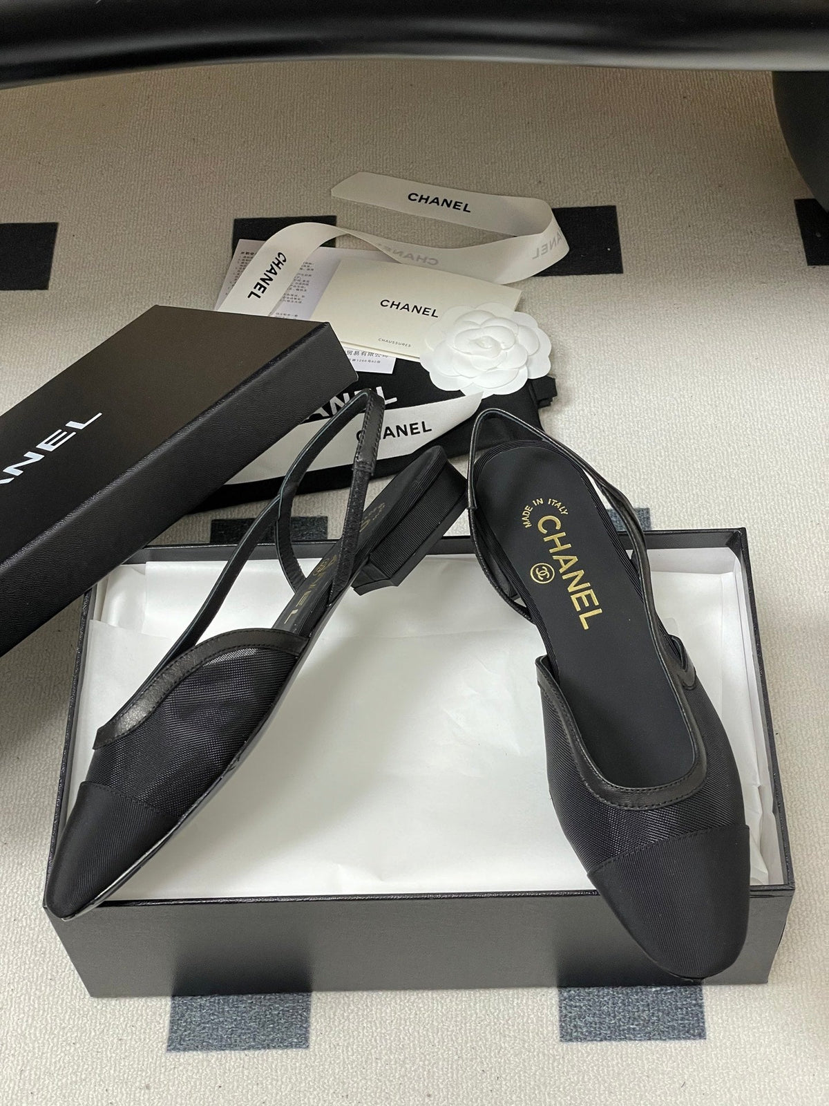 CC 26s Slingback Black Mesh Fabric Sheepskin 649450