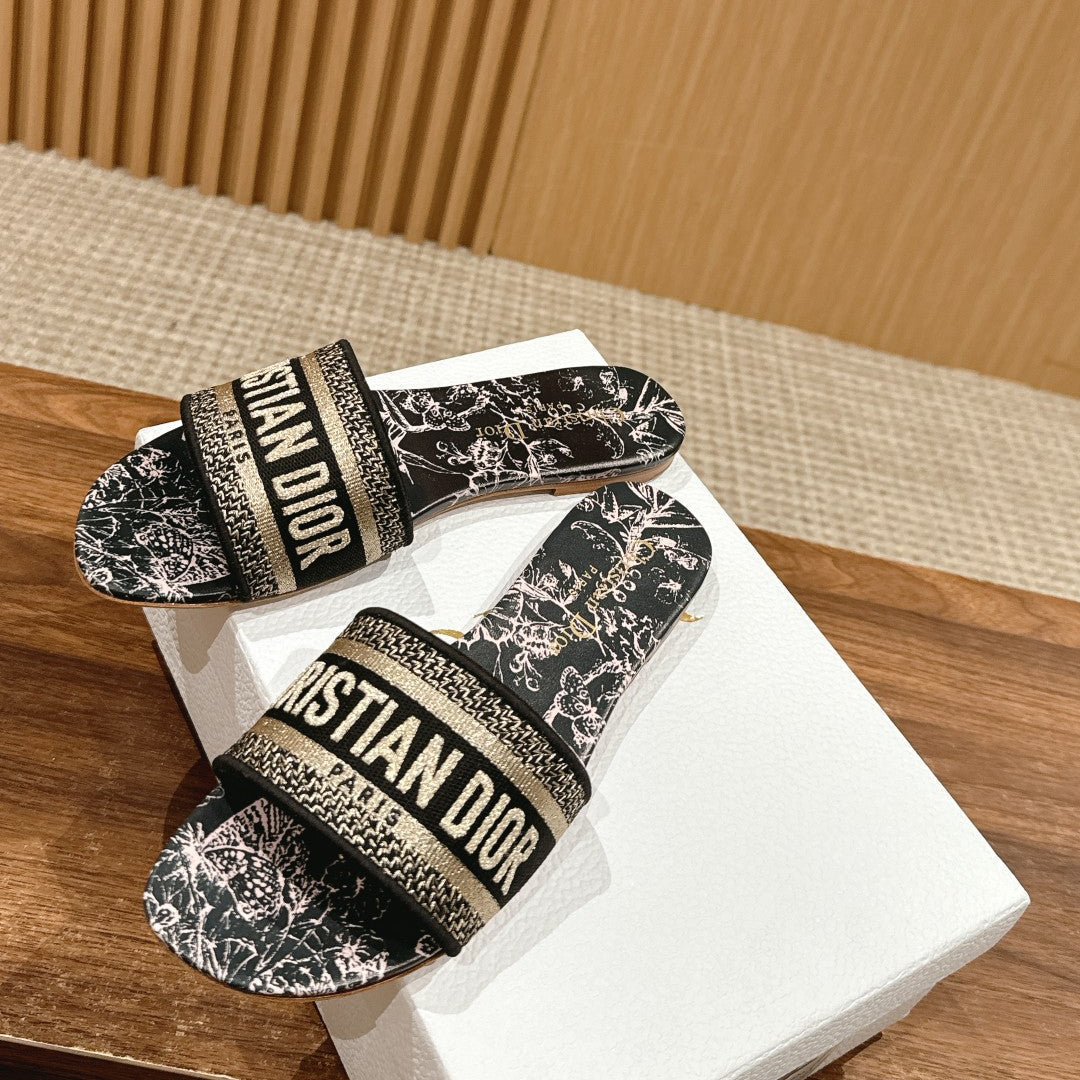 CD 26s Slide Sandals In Black Toile De Jouy Logo