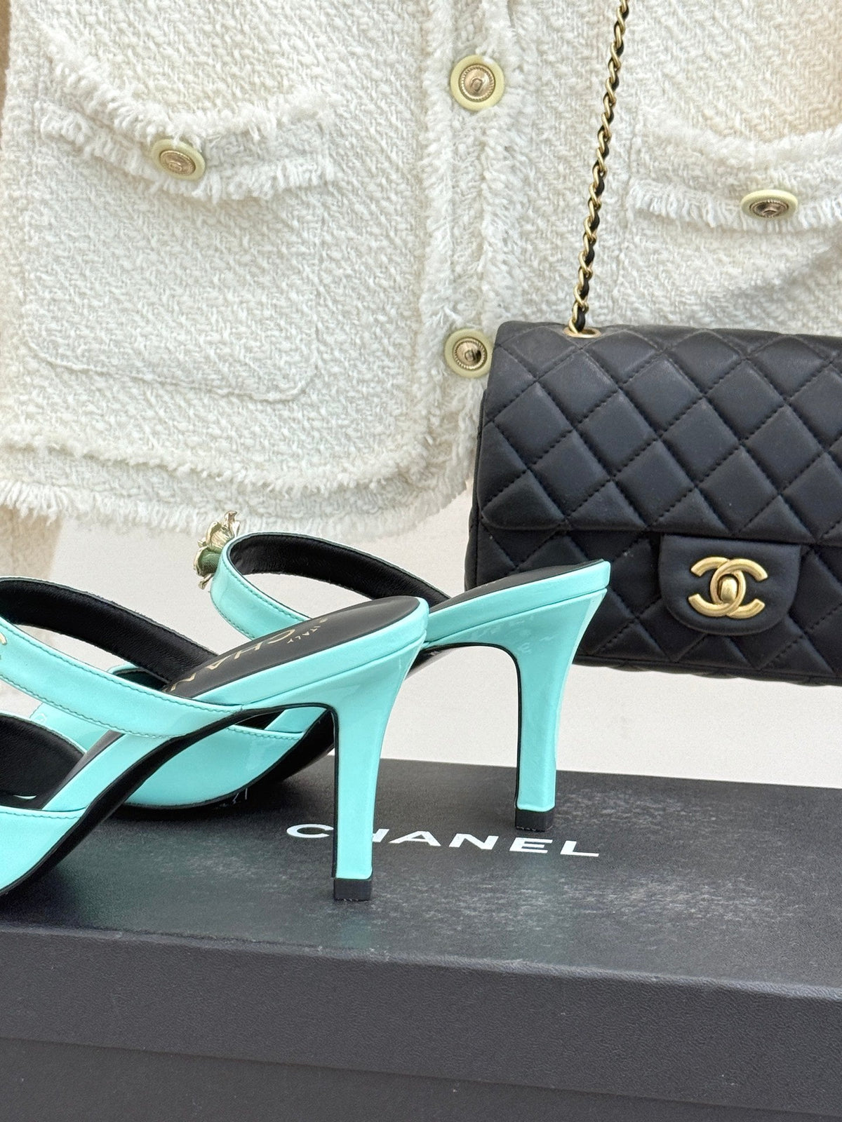 CC 26s High Heeled Sandals Turquoise Patent Leather 643033