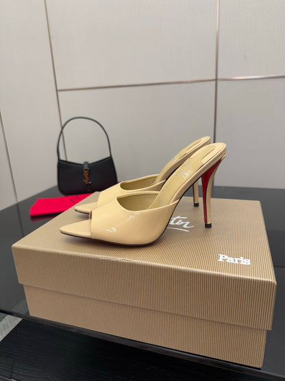 CL 26SS High Heel Sandals 100 Beige Patent Leather 532167