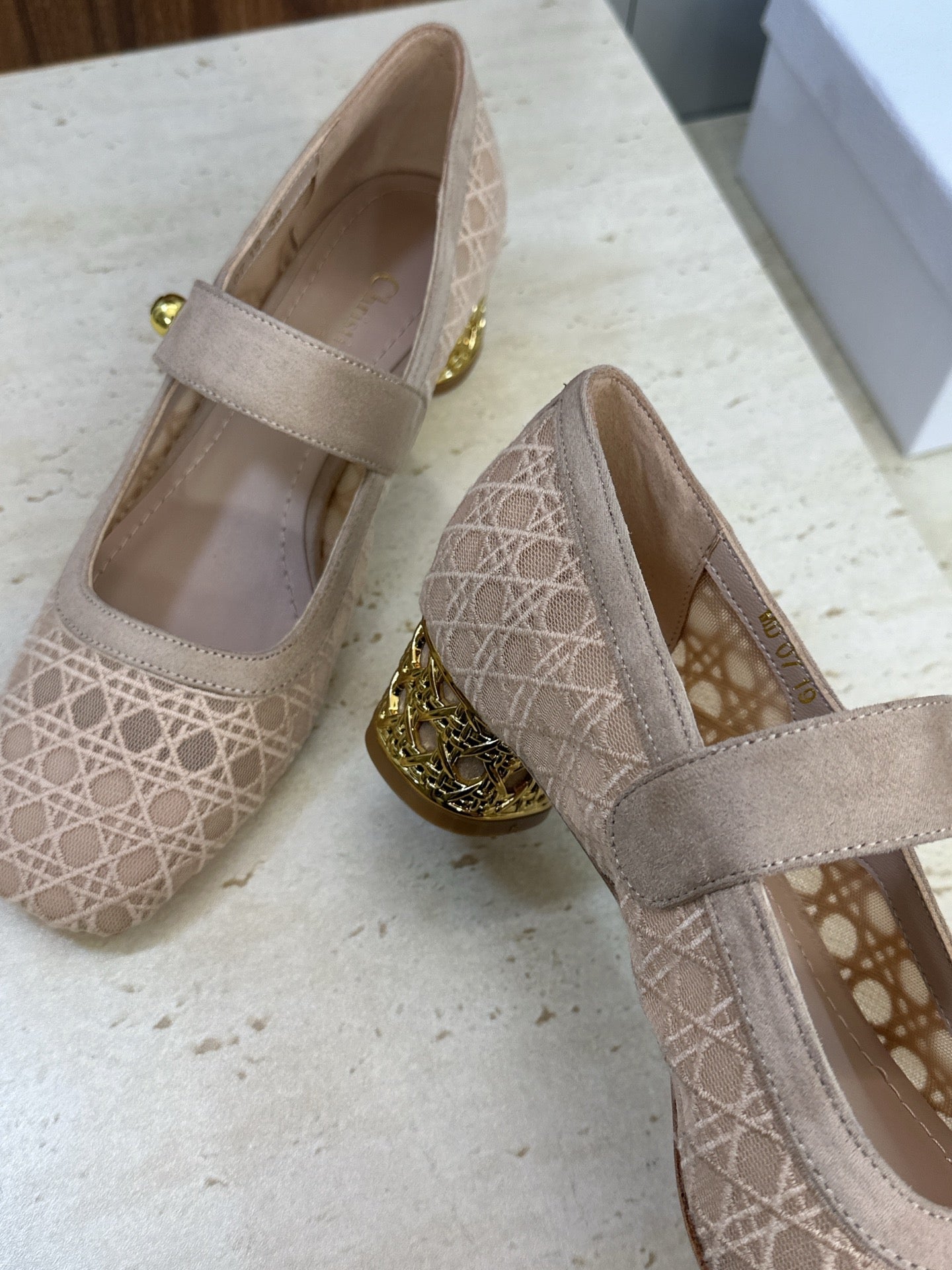 CD 26 Lolita High Heels 40 Beige Mesh Gold 633050