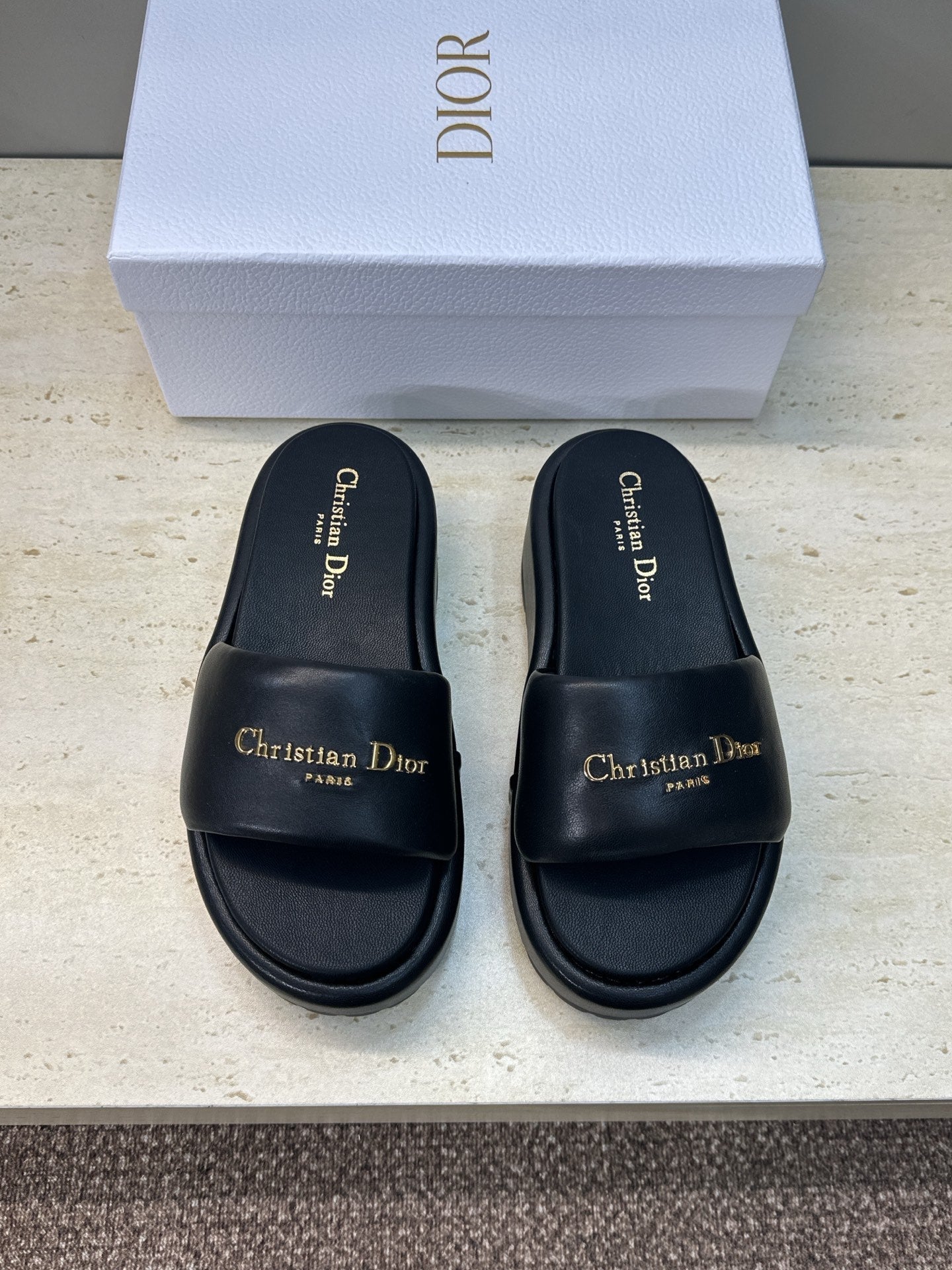 CD D-Lane Platform Slide 4cm Black Leather 633078