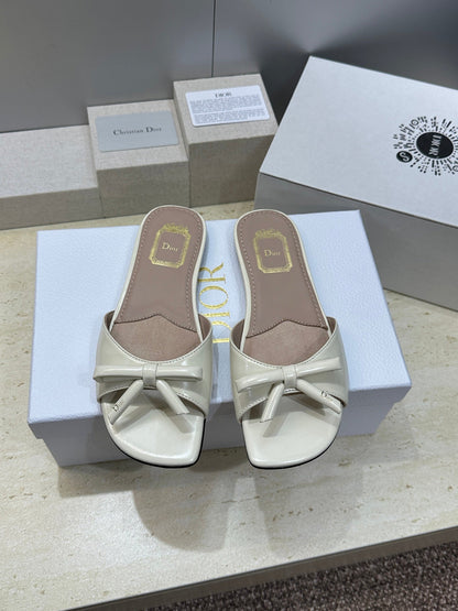 CD Dior Bow Slides White Leather 884657
