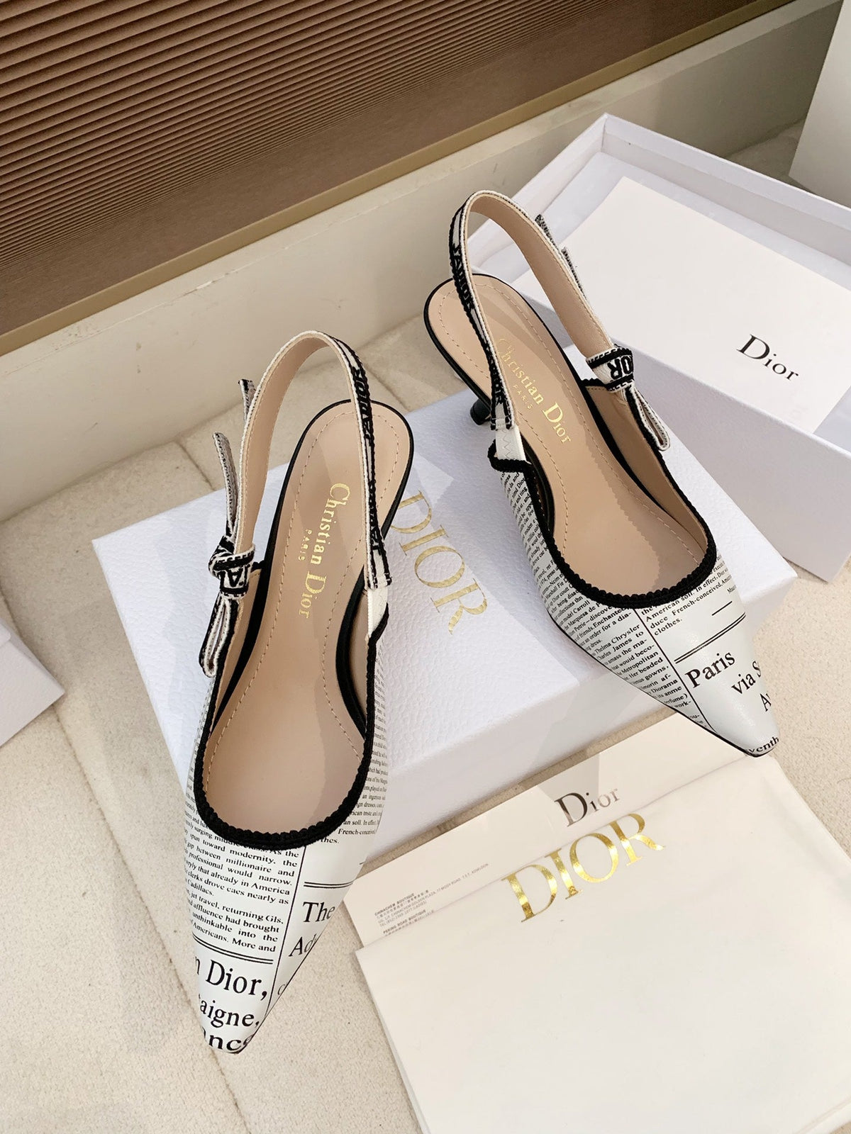CD 26 Slingback 65 White Black Technology Fabric 614905