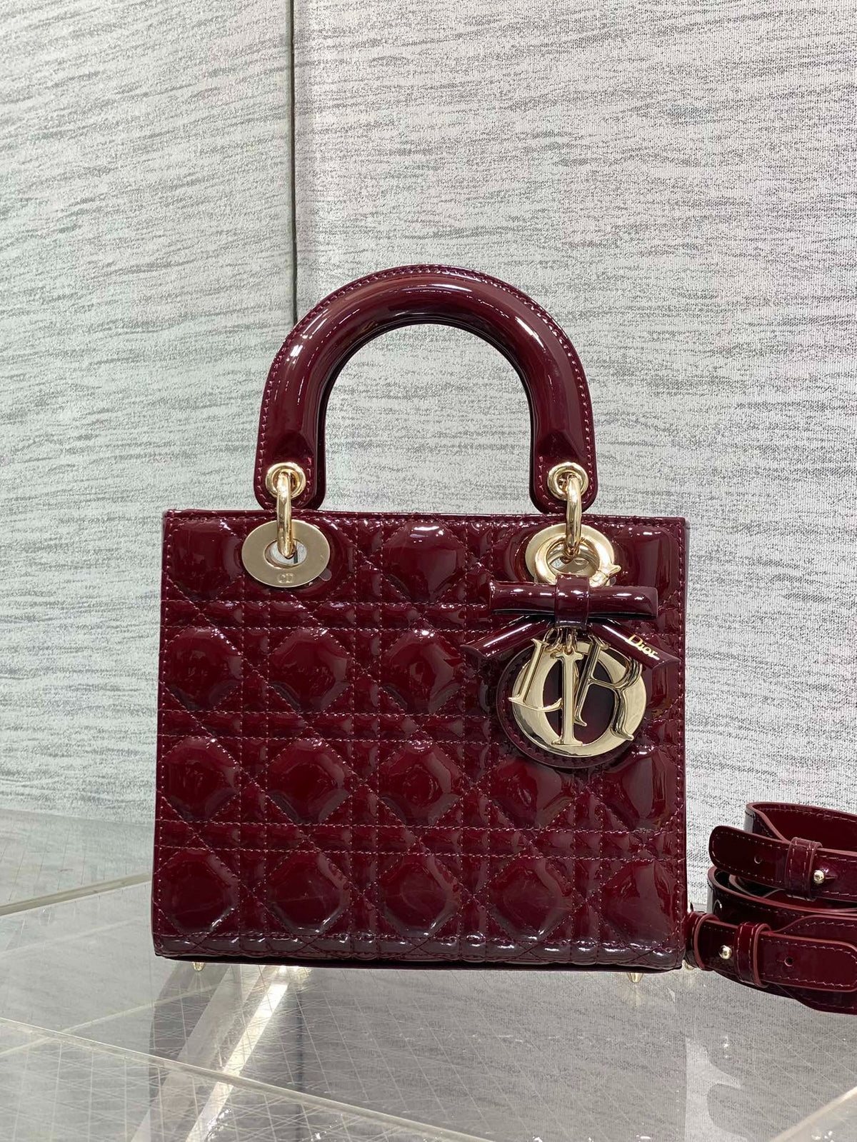 CD 2026 Bow Lady Dior 20cm Red Patent Leather 289215