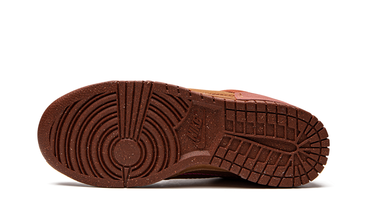 DUNK LO DISRUPT 2 MNS WMNS "Desert Bronze" DH4402 200