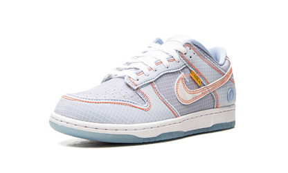Dunk Low "Union LA - Passport Pack - Hyper Royal" DJ9649 400