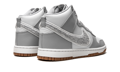 Dunk High "Chenille - Light Smoke" DR8805 003