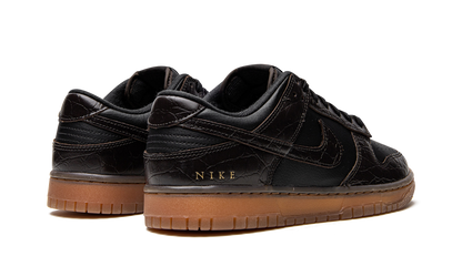 Dunk Low "Velvet Brown Black" DV1024 010