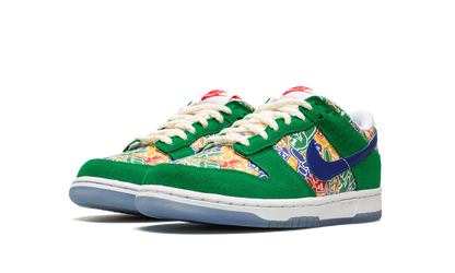 Dunk Low "Foam Finger GS" DZ5299 300