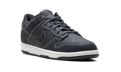 Dunk Low "Off-Noir / Summit White" IO4550 001