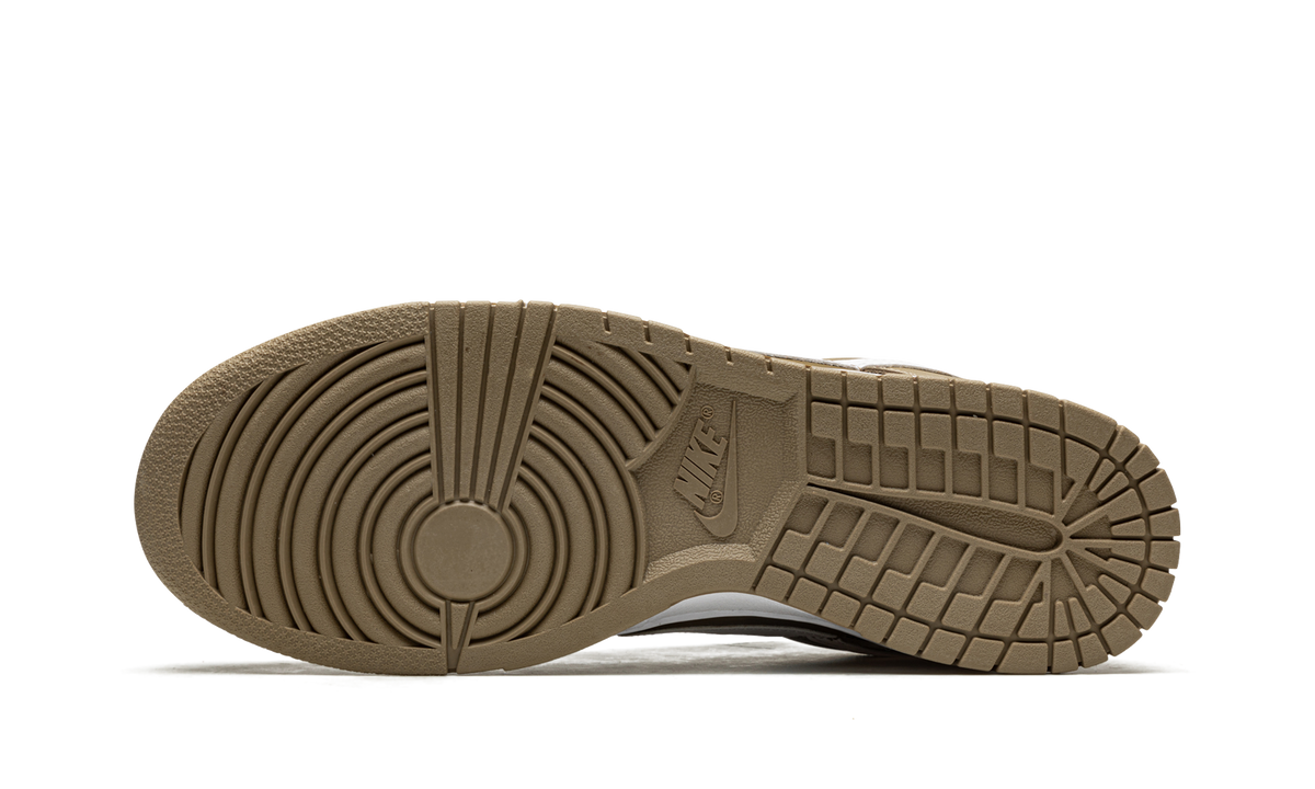 DUNK LOW RETRO "JUDGE GREY" DJ6188 200