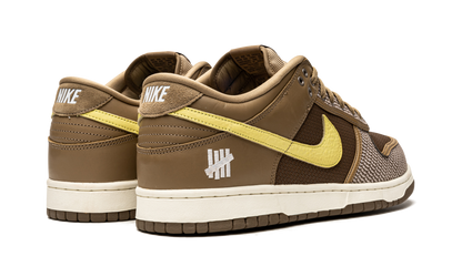 Dunk Low SP "Undefeated - Canteen" DH3061 200