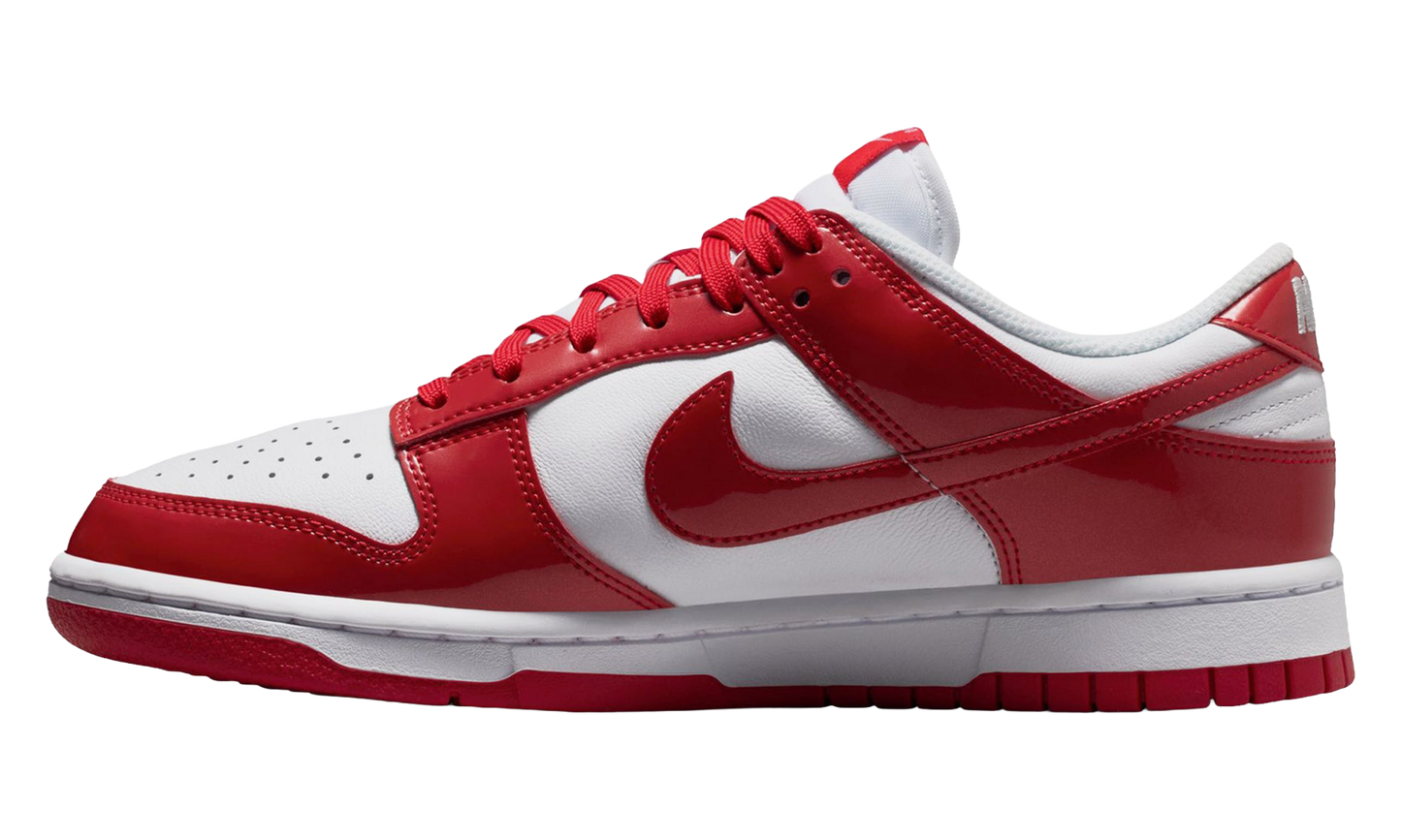 Dunk Low SE WMNS "Patent White University Red" IV5104 101