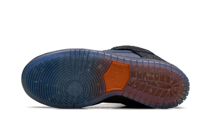SB Dunk Low Pro "Bluetile Skateboards" IQ1323 001